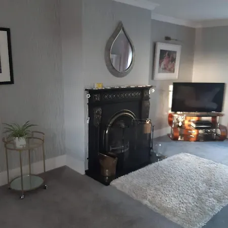 Holiday home Mature 4 Bedroom With Relaxing Garden And Wonderful Views Carlow